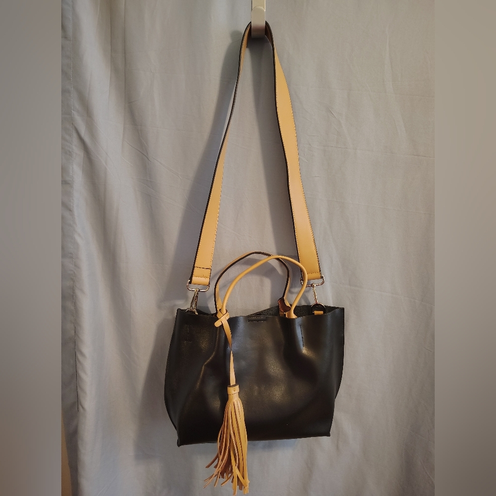 Colab 100% Leather Tote Bag Black Tan With Fringe Tassel Accent